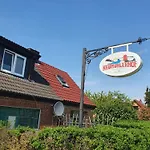 Neumuehler Hof- 