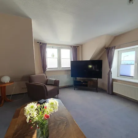 Neumuhler Hof: Spacious Family With Multiple Bathrooms And Free Parking Schwerin (Mecklenburg-Vorpommern)